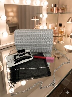 Silver Rhinestone Chain Clutch - Elegant Evening Bag bundle, new